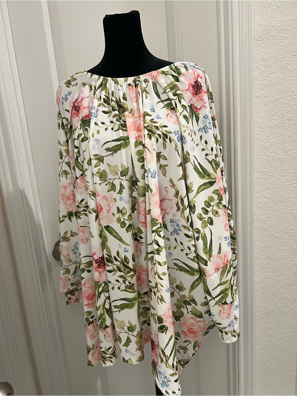 Mory June One Size Floral Tunic Top